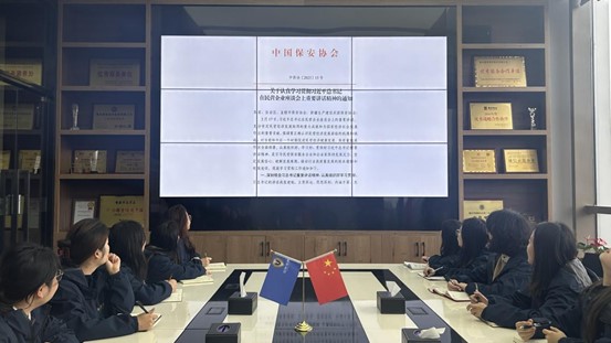 1742348954342125.jpg 2c.jpg